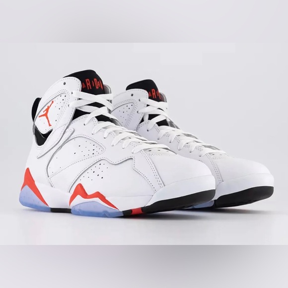 Jordan 7 Retro “White Infrared” sneakers, New in DAMAGED box, M12 - Picture 2 of 11